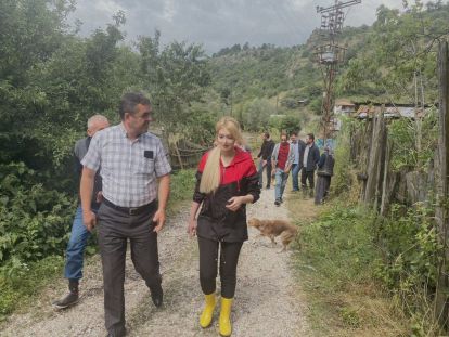 SEBEN KAYMAKAMI TUĞÇE ORHAN SELDEN ETKİLENEN KUZGÖLCÜK KÖYÜNDE