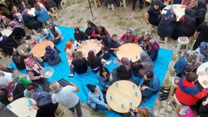 KABAK KÖYÜNDE YÜZLERCE İNSAN BU BAYRAM COŞKUSUNA ORTAK OLDU
