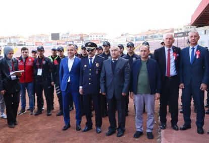 BOLU EMNİYETİNDEN ÇOK DUYARLI BİR DAVRANIŞ