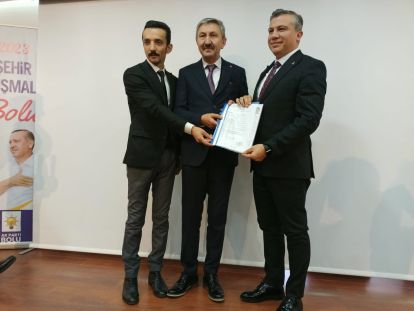 TECRÜBELİ SİYASETÇİNİN ADAY ADAYLIK BAŞVURUSUNDA SALON ALMADI