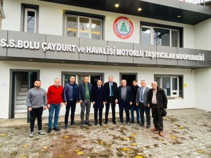SİZ ÖYLE OTURUN, ADAMLAR SANDIĞIN DİBİNE İNMİŞLER