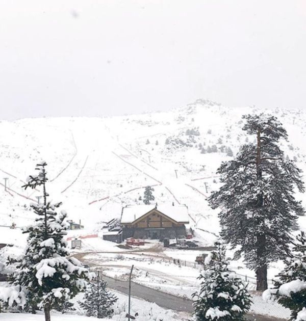 KARTALKAYA'DA KAR YAĞIŞI BAŞLADI