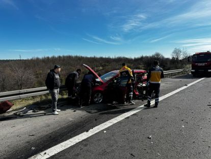 OTOYOL'DAN İLK KAZA HABERİ GELDİ. ŞÜKÜR ÖLÜM YOK!