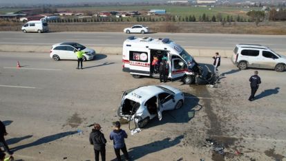 ANKARA-BOLU KARAYOLUNDA KAZA: 2'Sİ AĞIR 5 YARALI