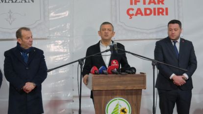 CHP LİDERİ ÖZGÜR ÖZEL, ORUCUNU BOLULULARLA AÇTI