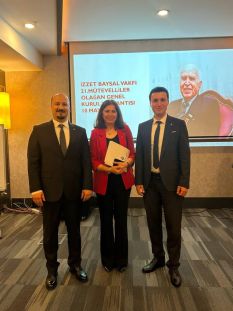 İZZET BAYSAL VAKFINA 3 YENİ MÜTEVELLİ HEYETİ