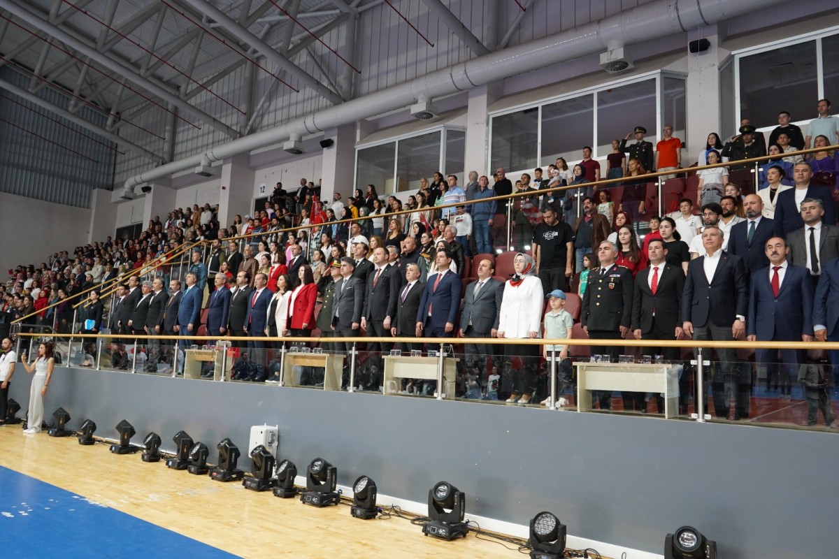 BÜYÜK BAYRAM BOLU'DA COŞKU İLE KUTLANDI