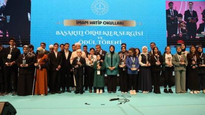 BOLU 15 TEMMUZ ŞEHİTLER İMAM HATİP ORTAOKULU TÜRKİYE BİRİNCİSİ OLDU