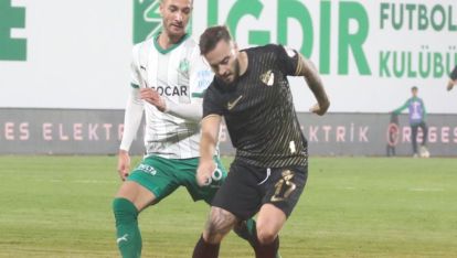 FİLM GİBİ MAÇTA BOLUSPOR 2 PUANI SON DAKİKADA KAYBETTİ