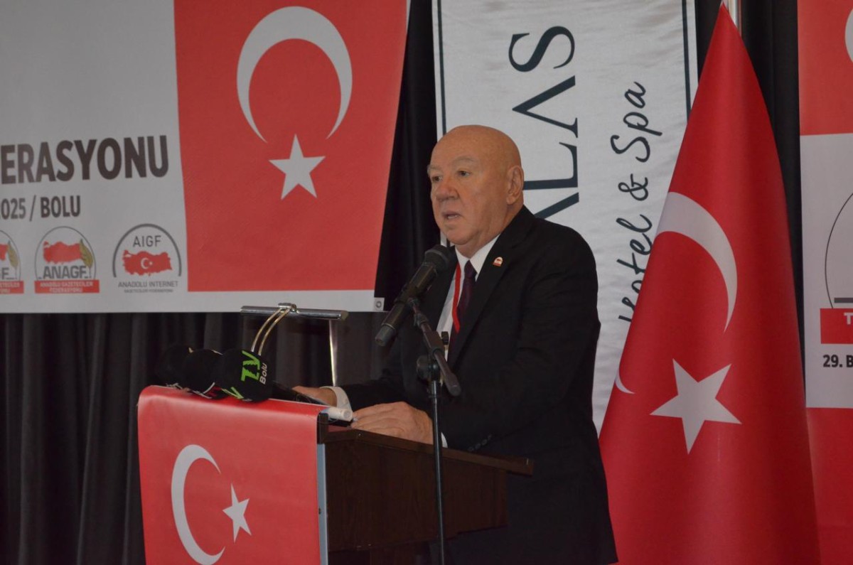 BASININ KALBİ BOLU'DA ATTI: “GERÇEK GAZETECİLİK YASAYLA GÜVENCE ALTINA ALINMALI”