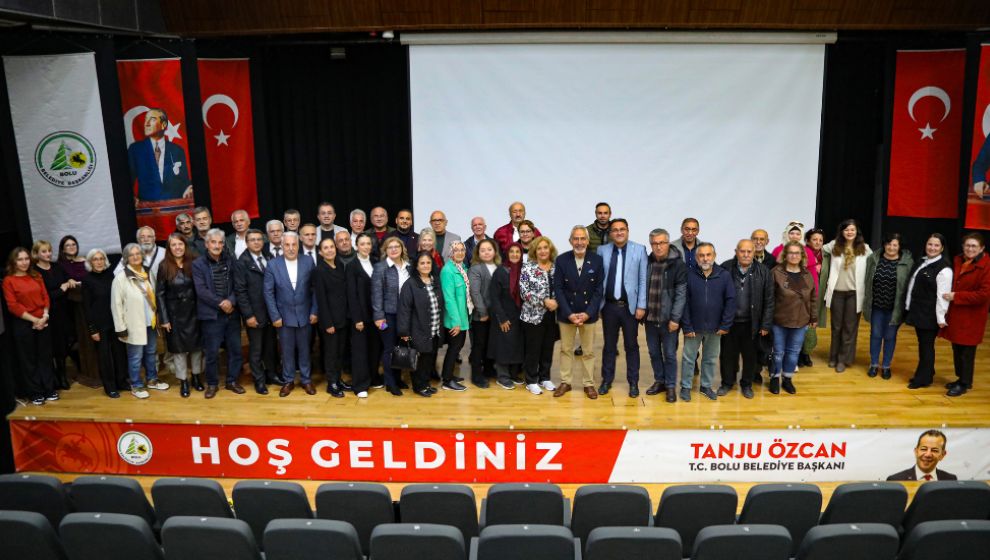 KRİMİNAL UZMAN İRFAN BAYAR'DAN “MADDE BAĞIMLILIĞI BATAKLIĞI” KONFERANSI