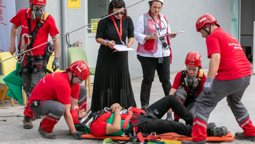 OYAK ÇİMENTO'DA ÖNCELİK İŞ SAĞLIĞI GÜVENLİĞİ. FABRİKALAR YARIŞTI
