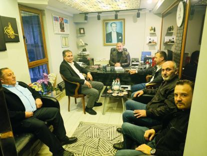 MHP “HAYIRLI GÜNLER KOMŞUM” ZİYARETLERİNE DEVAM EDİYOR