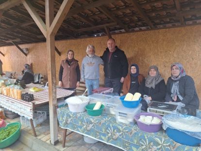 MHP “HAYIRLI GÜNLER KOMŞUM” ZİYARETLERİNE DEVAM EDİYOR