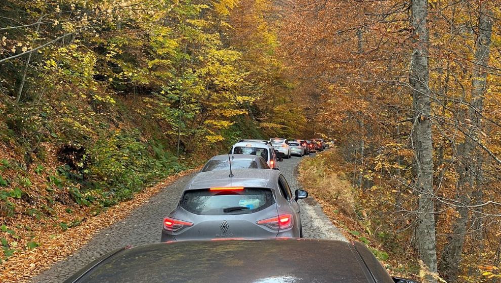 YEDİGÖLLER'İ 2 AYDA 180 BİN KİŞİ ZİYARET ETTİ