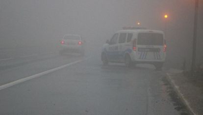 BOLU DAĞINDA YAĞMUR VE SİS ETKİLİ