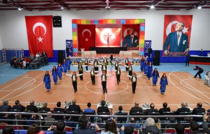 MİLLİ İRADENİN IŞIĞINDA BOLU’DA 23 NİSAN GURURLA KUTLANDI