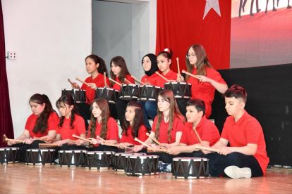 MİLLİ İRADENİN IŞIĞINDA BOLU’DA 23 NİSAN GURURLA KUTLANDI