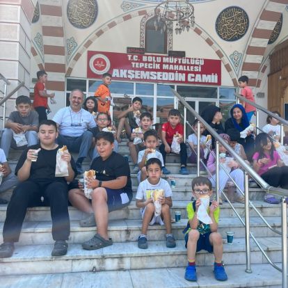 TEPECİK’TE CAMİLER ÇOCUKLARLA ŞENLENDİ